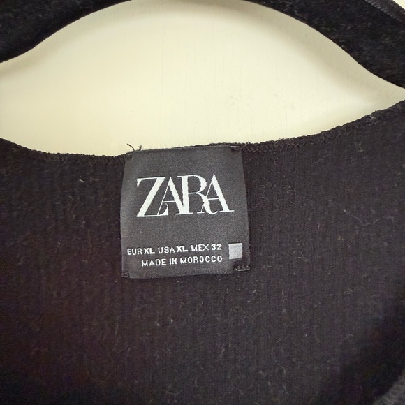 Zara Black Ribbed Button-Up Sweater - Picture 2 of 2